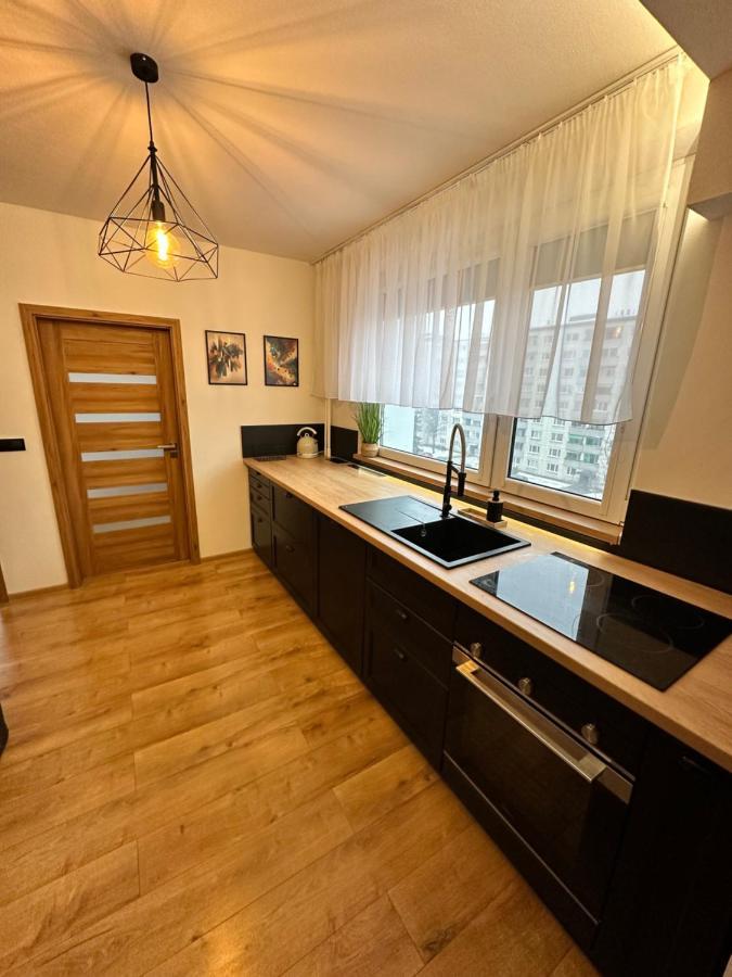 Strateny Kluc Revuca Bagian luar foto
