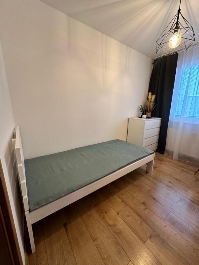 Strateny Kluc Revuca Bagian luar foto