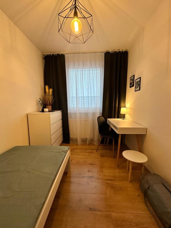 Strateny Kluc Revuca Bagian luar foto