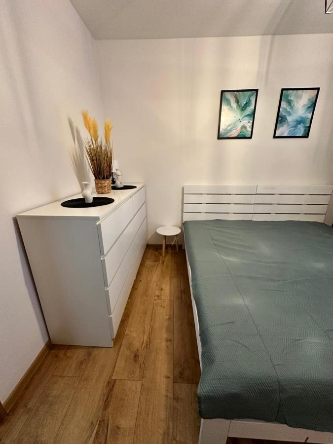 Strateny Kluc Revuca Bagian luar foto